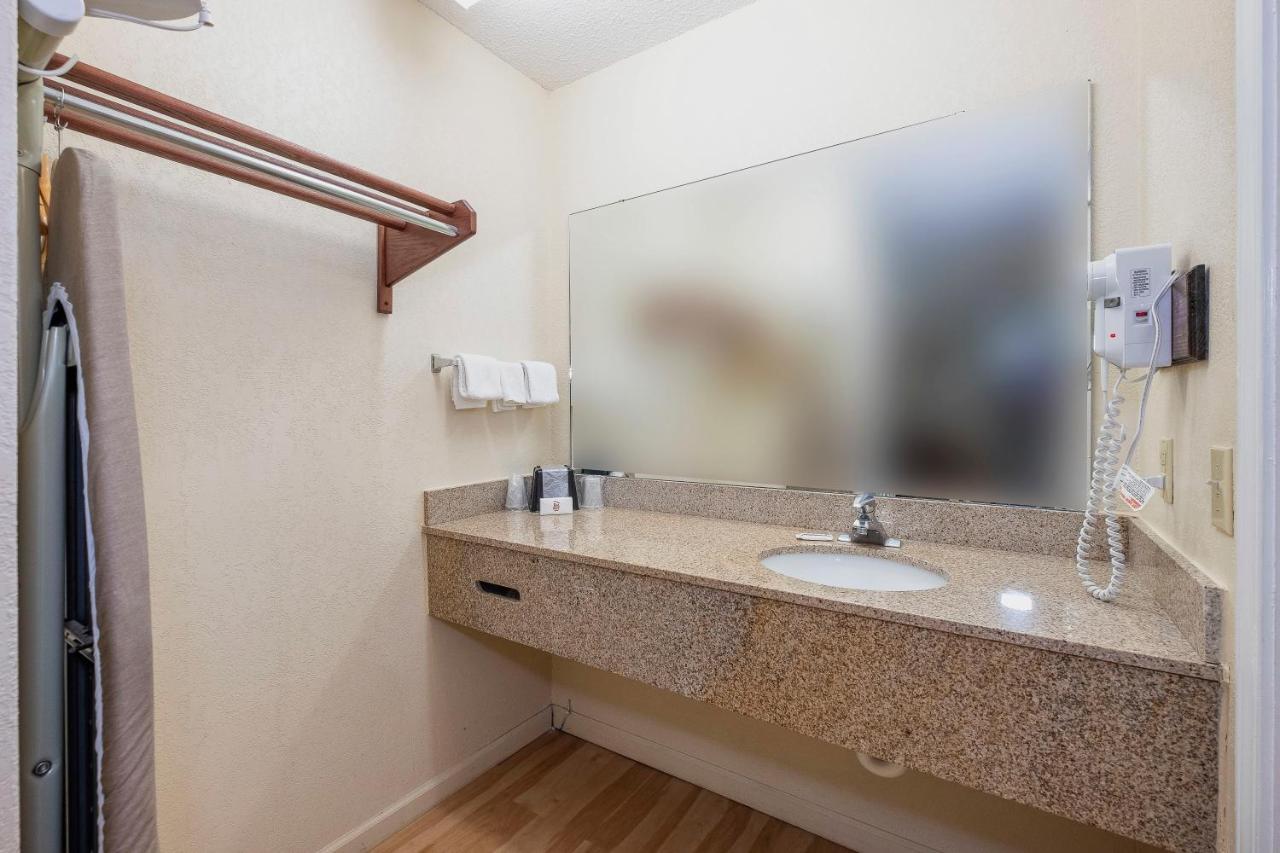 Red Roof Inn & Suites Roma Dış mekan fotoğraf