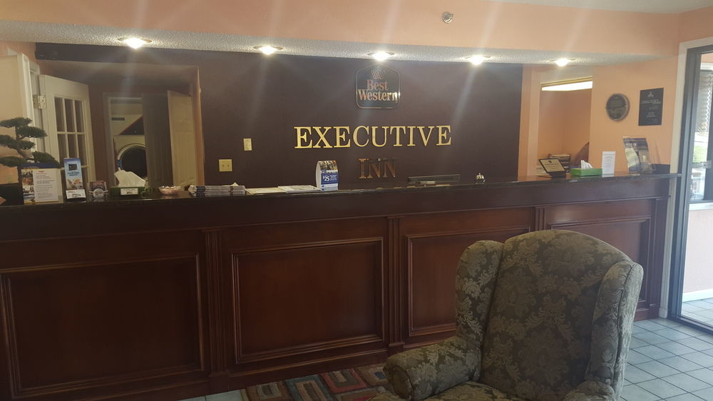 Red Roof Inn & Suites Roma Dış mekan fotoğraf