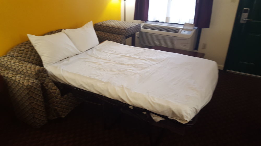 Red Roof Inn & Suites Roma Dış mekan fotoğraf