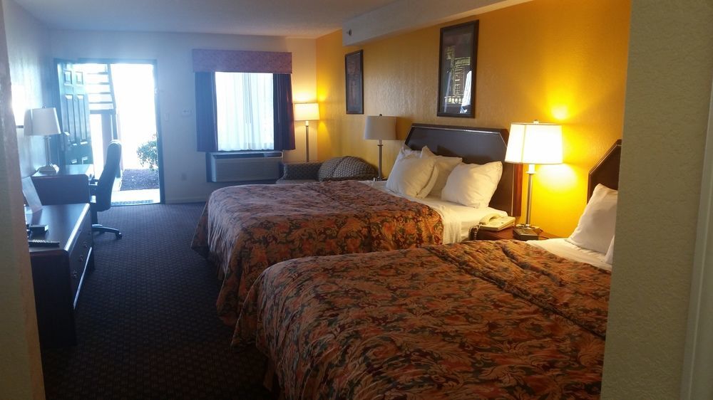 Red Roof Inn & Suites Roma Dış mekan fotoğraf