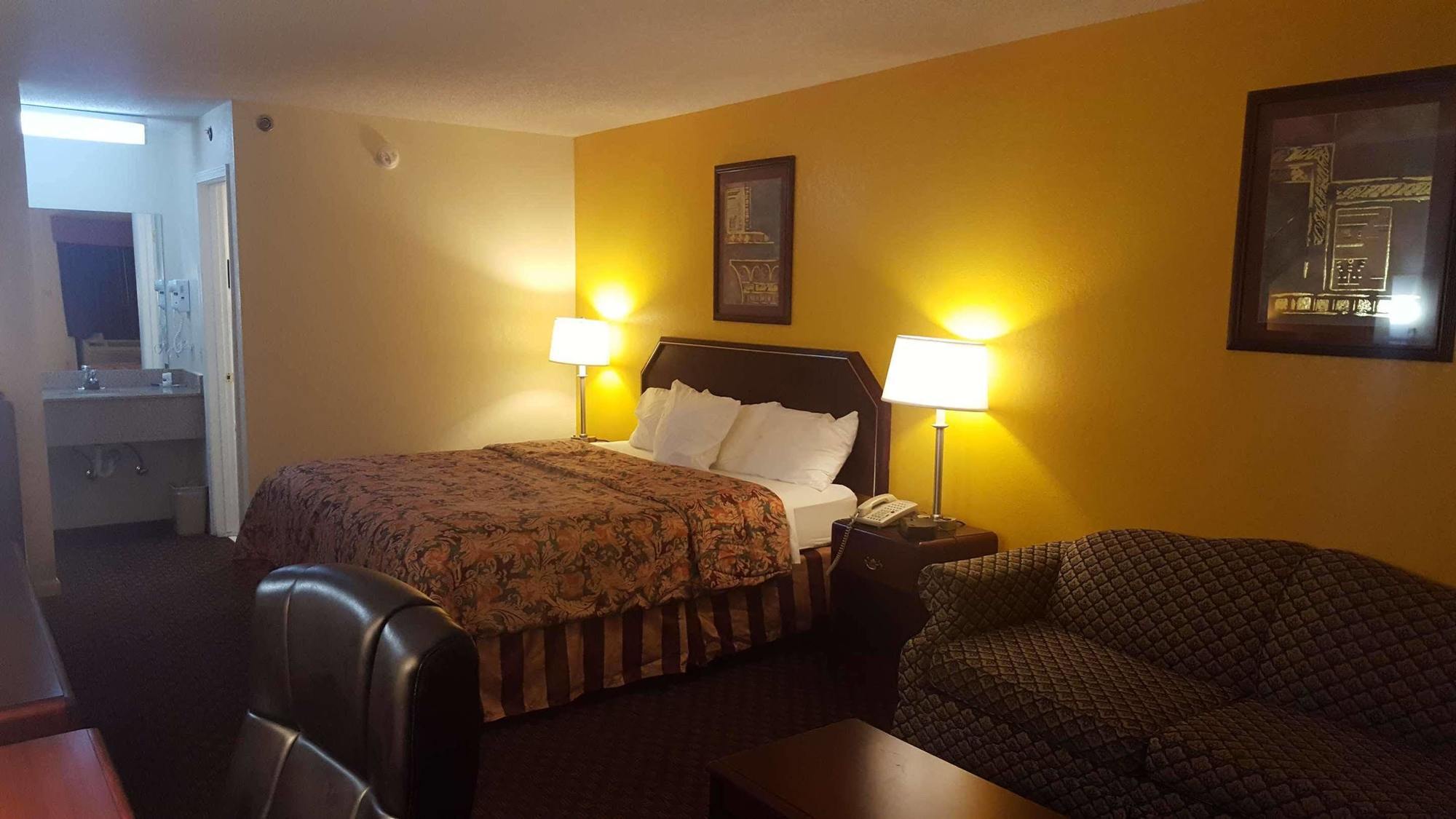 Red Roof Inn & Suites Roma Dış mekan fotoğraf