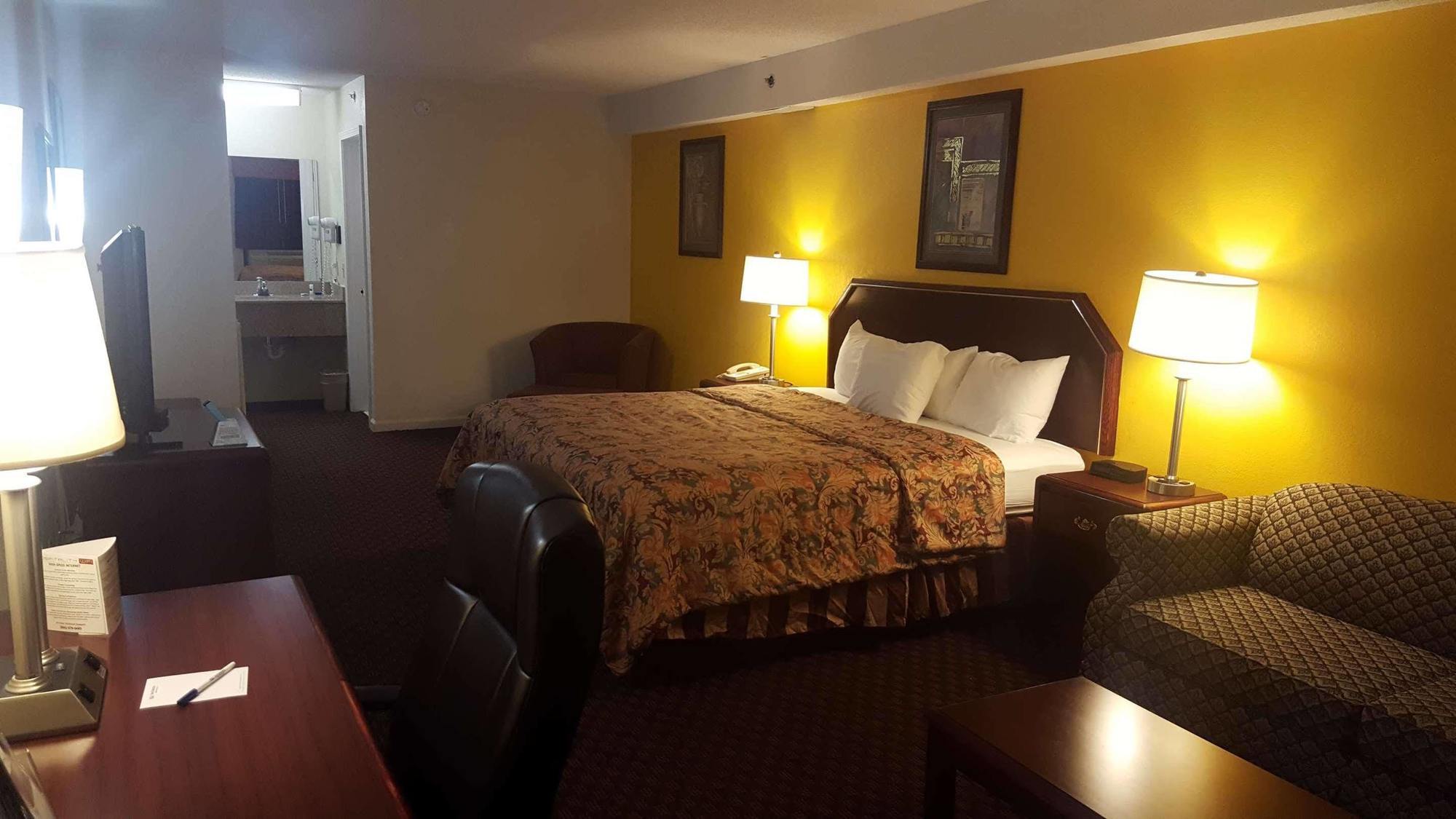 Red Roof Inn & Suites Roma Dış mekan fotoğraf